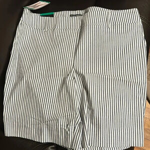 Hilary Radley Women's Pull On Mid Rise Stretch Comfort Bermuda Shorts XL